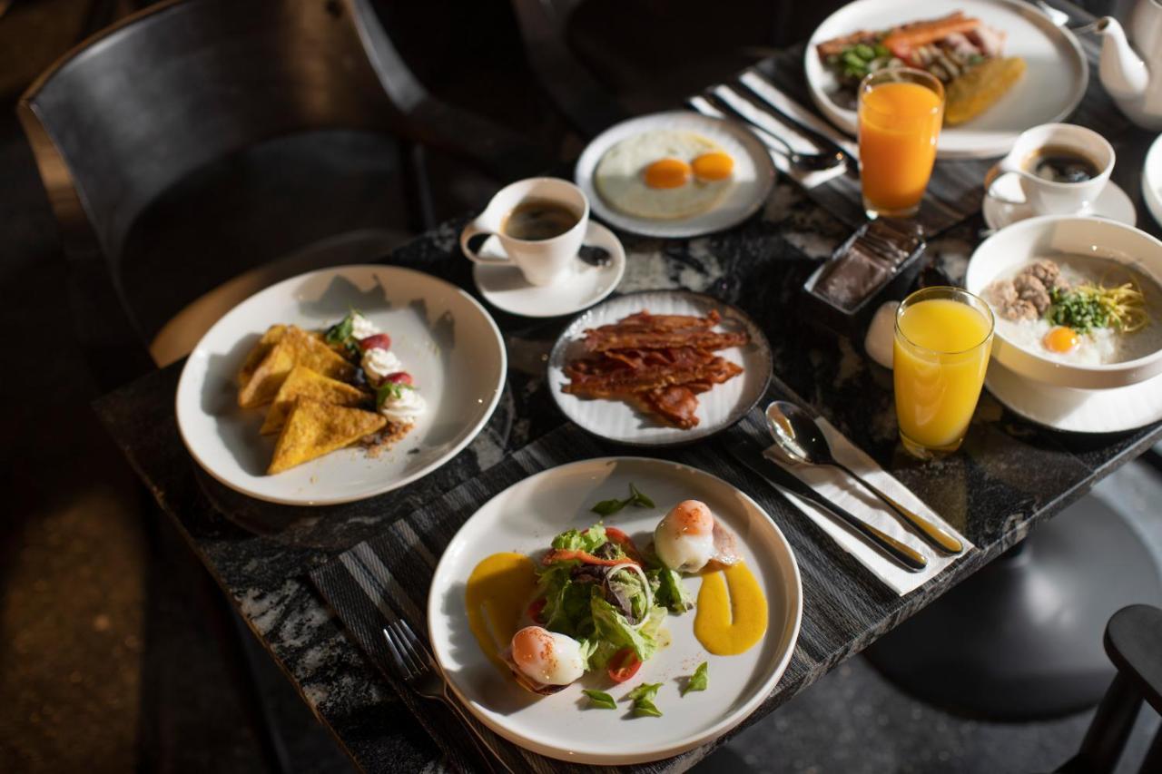 The Gravitique Hotel Khaosan Bangkok Dış mekan fotoğraf