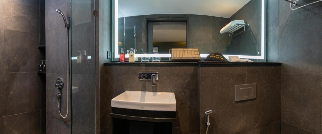 The Gravitique Hotel Khaosan Bangkok Dış mekan fotoğraf